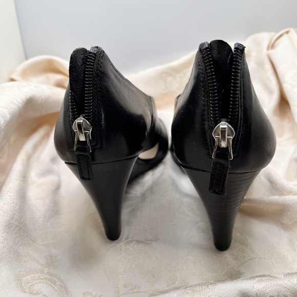 Franco Sarto wedge in Dark Blue - Picture 3 of 5